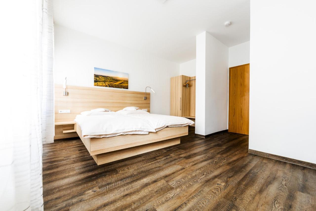 Zur Post Hotel 3*